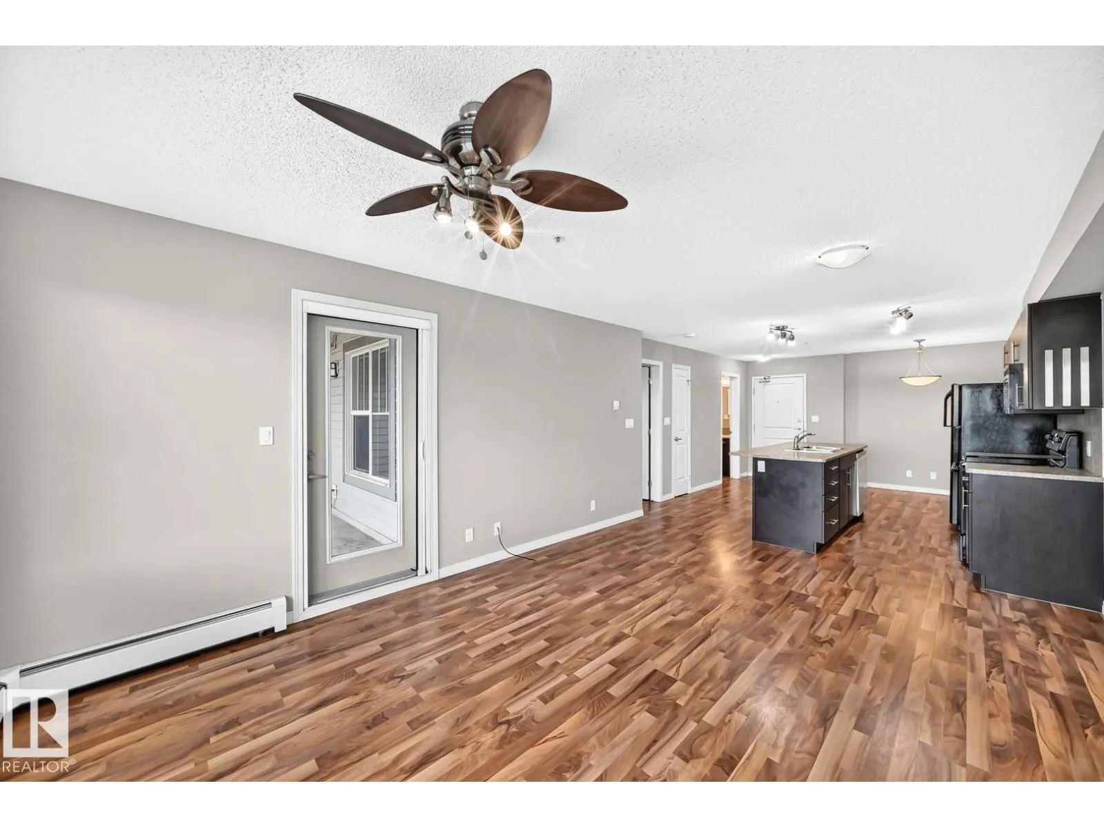 #307 105 AMBLESIDE DR SW