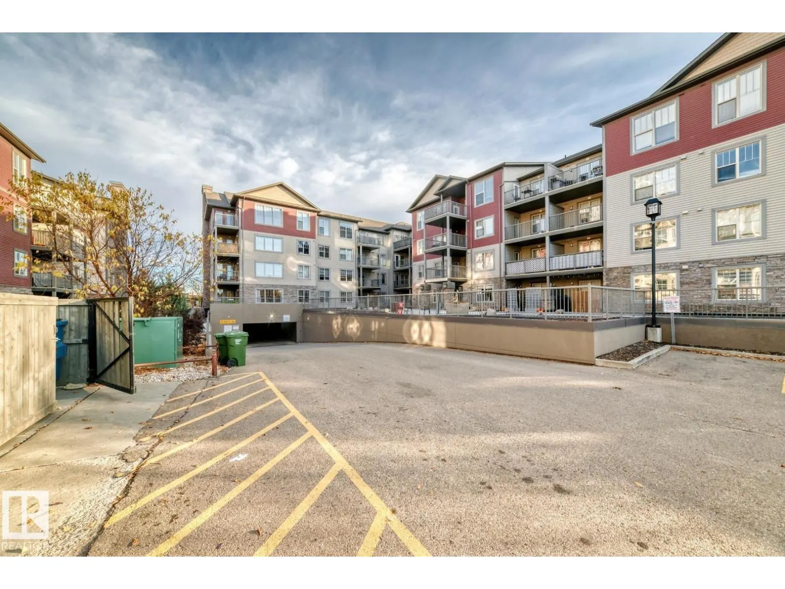 #307 105 AMBLESIDE DR SW