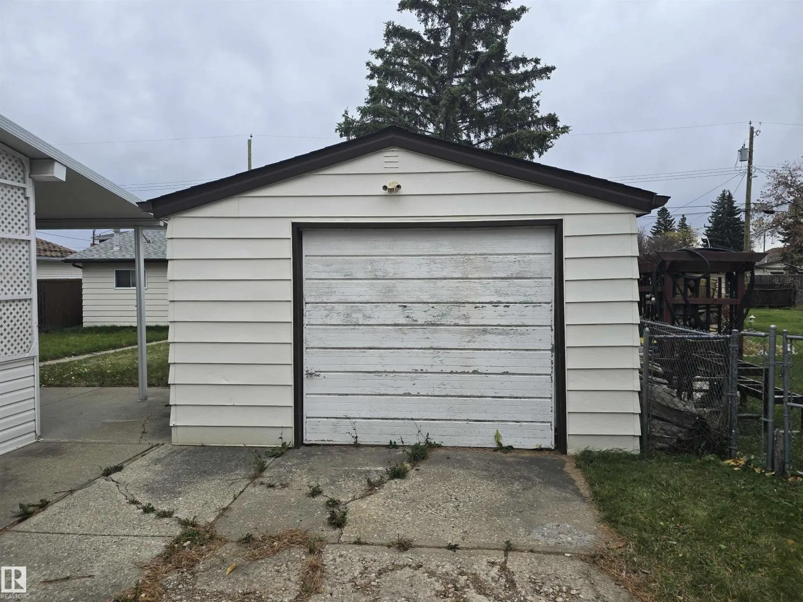 9717 162 ST NW