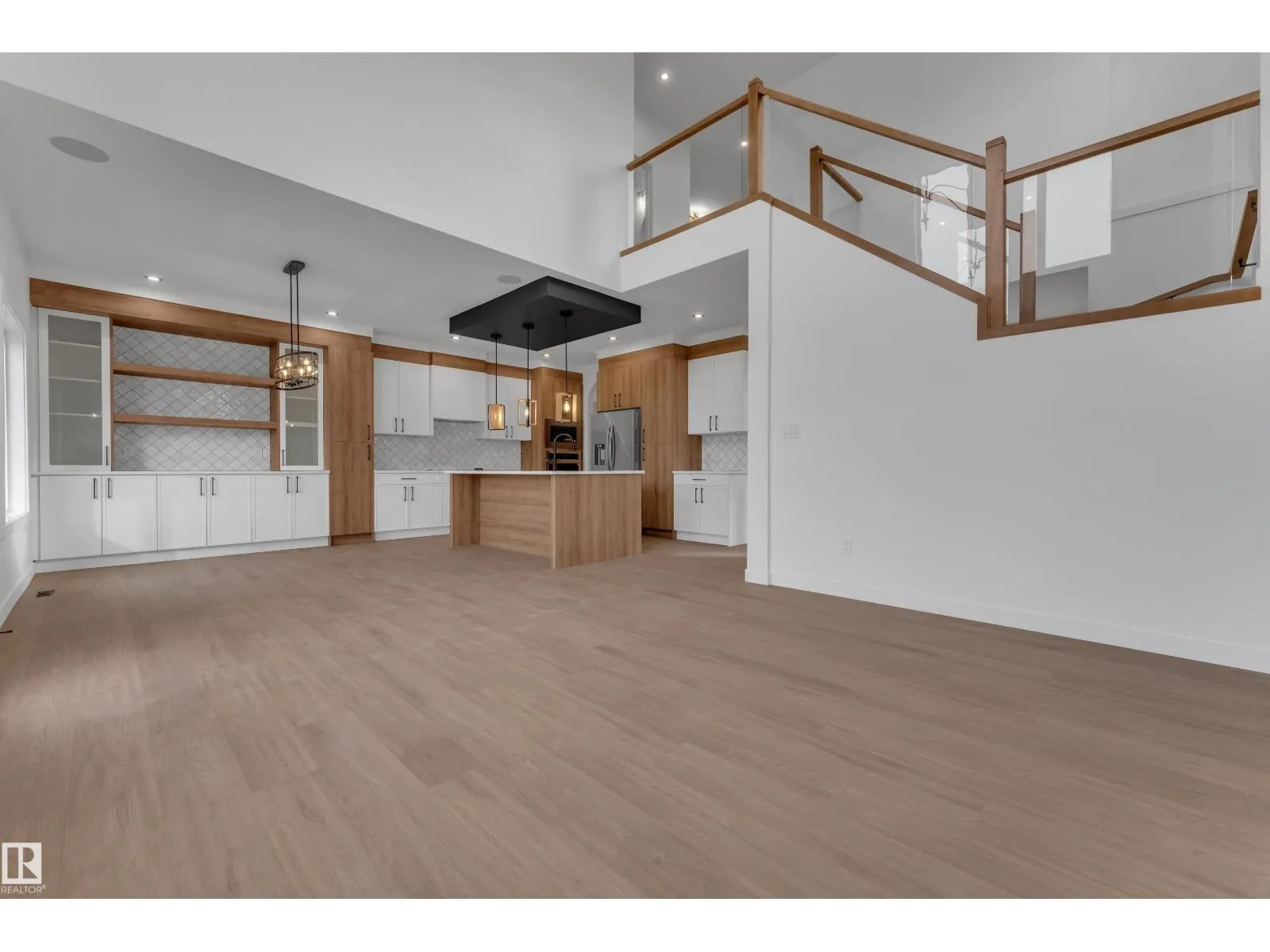 5 Grayson GR