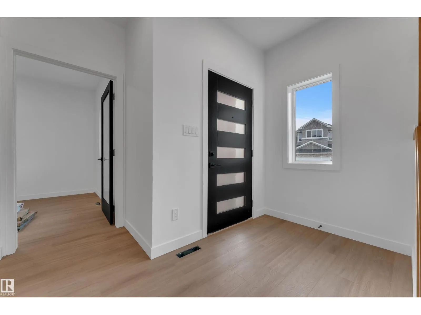 5 Grayson GR