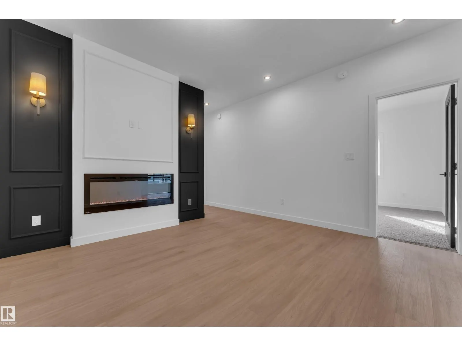 5 Grayson GR
