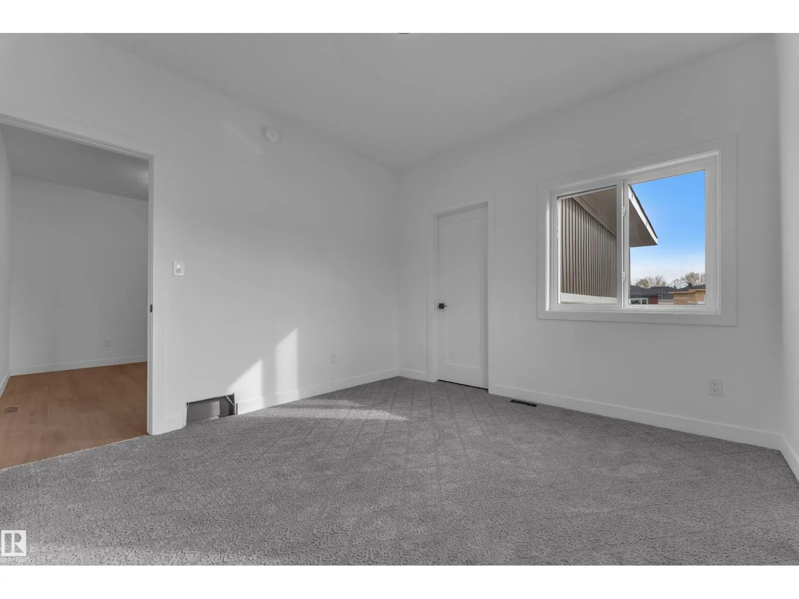 5 Grayson GR