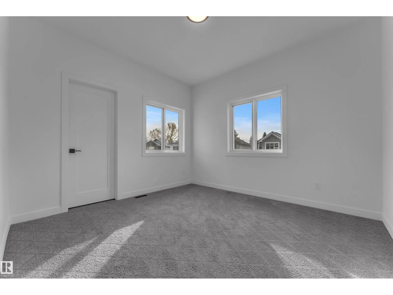 5 Grayson GR