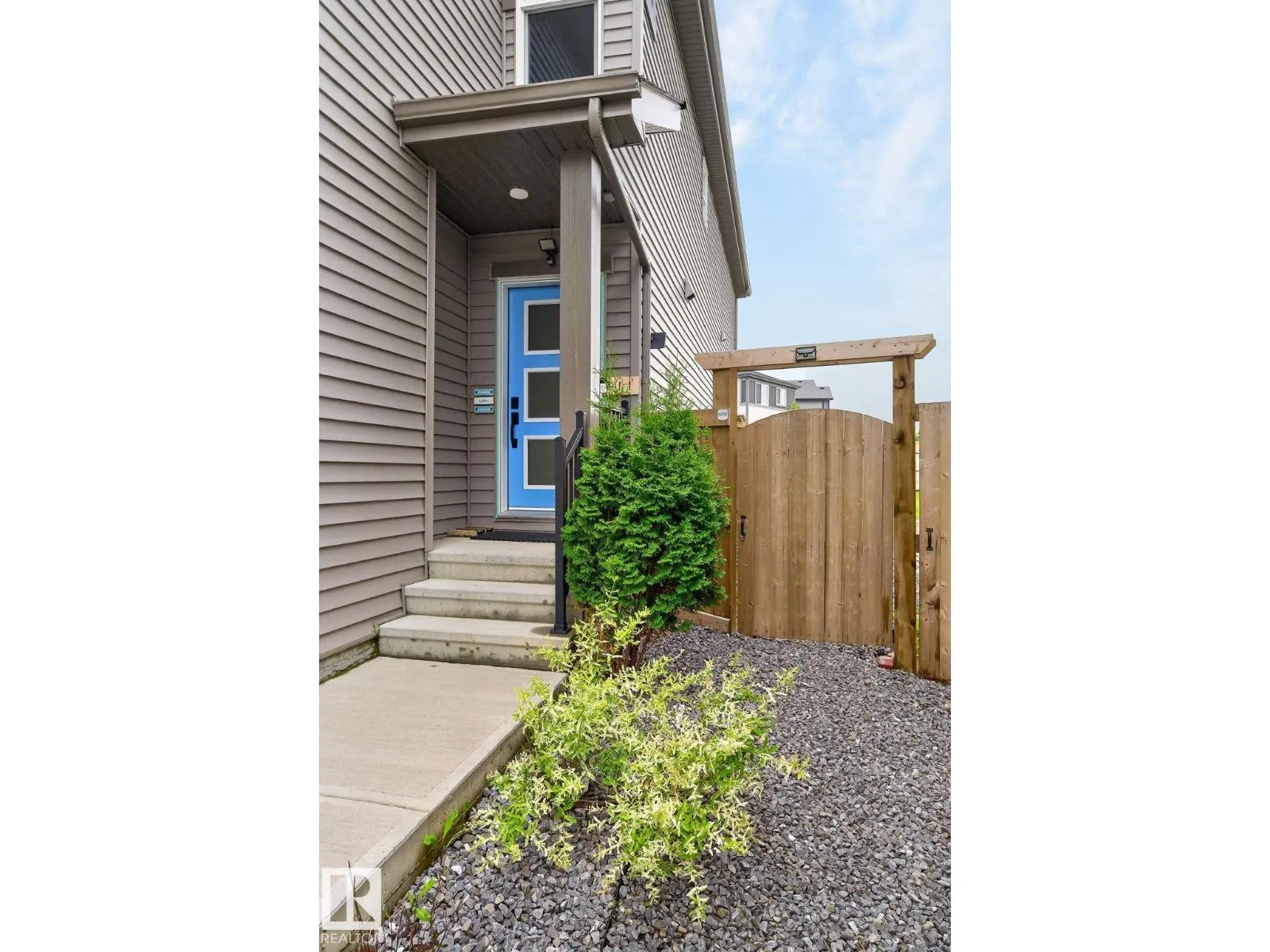 23027 96 AV NW