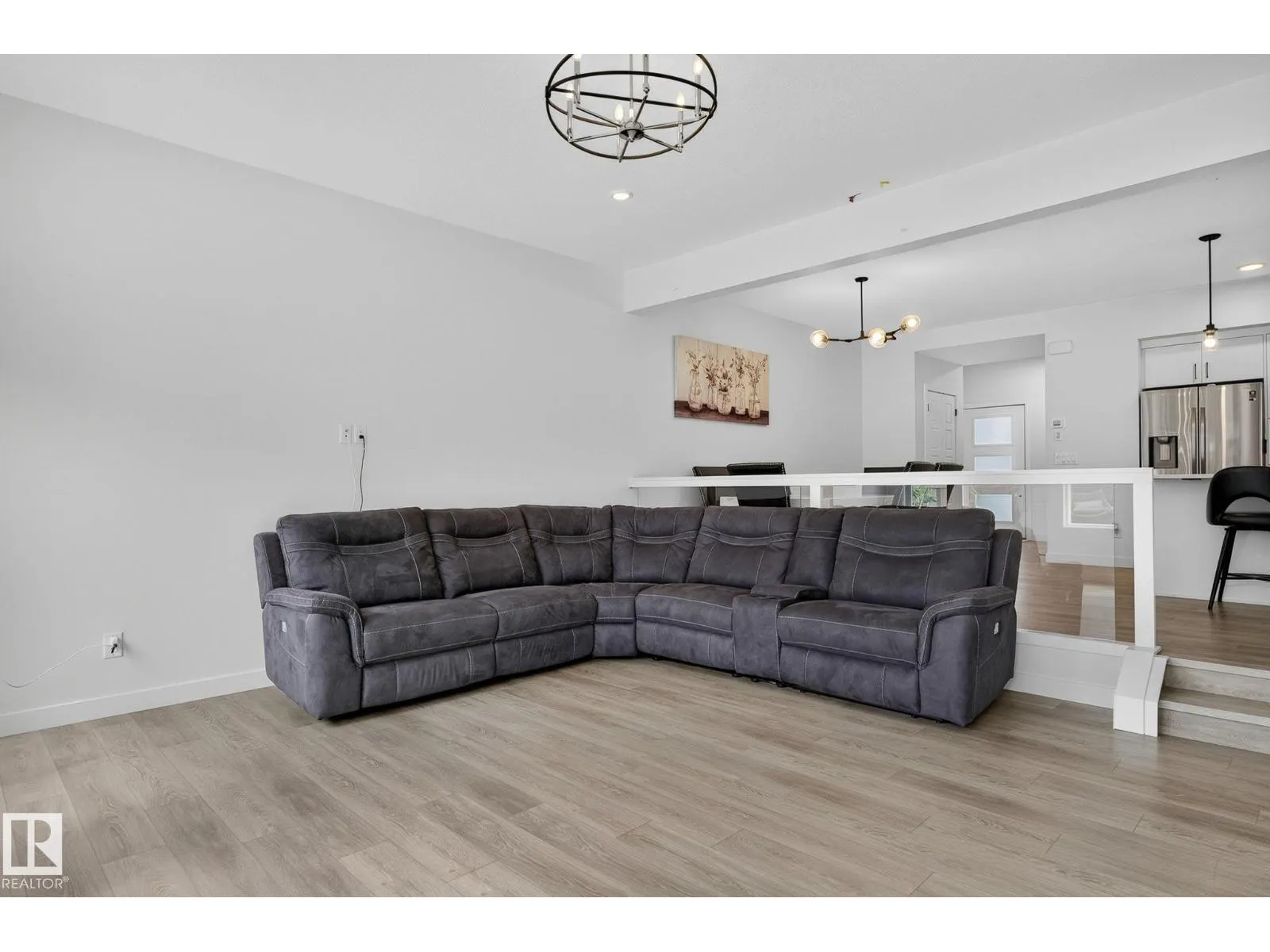 23027 96 AV NW