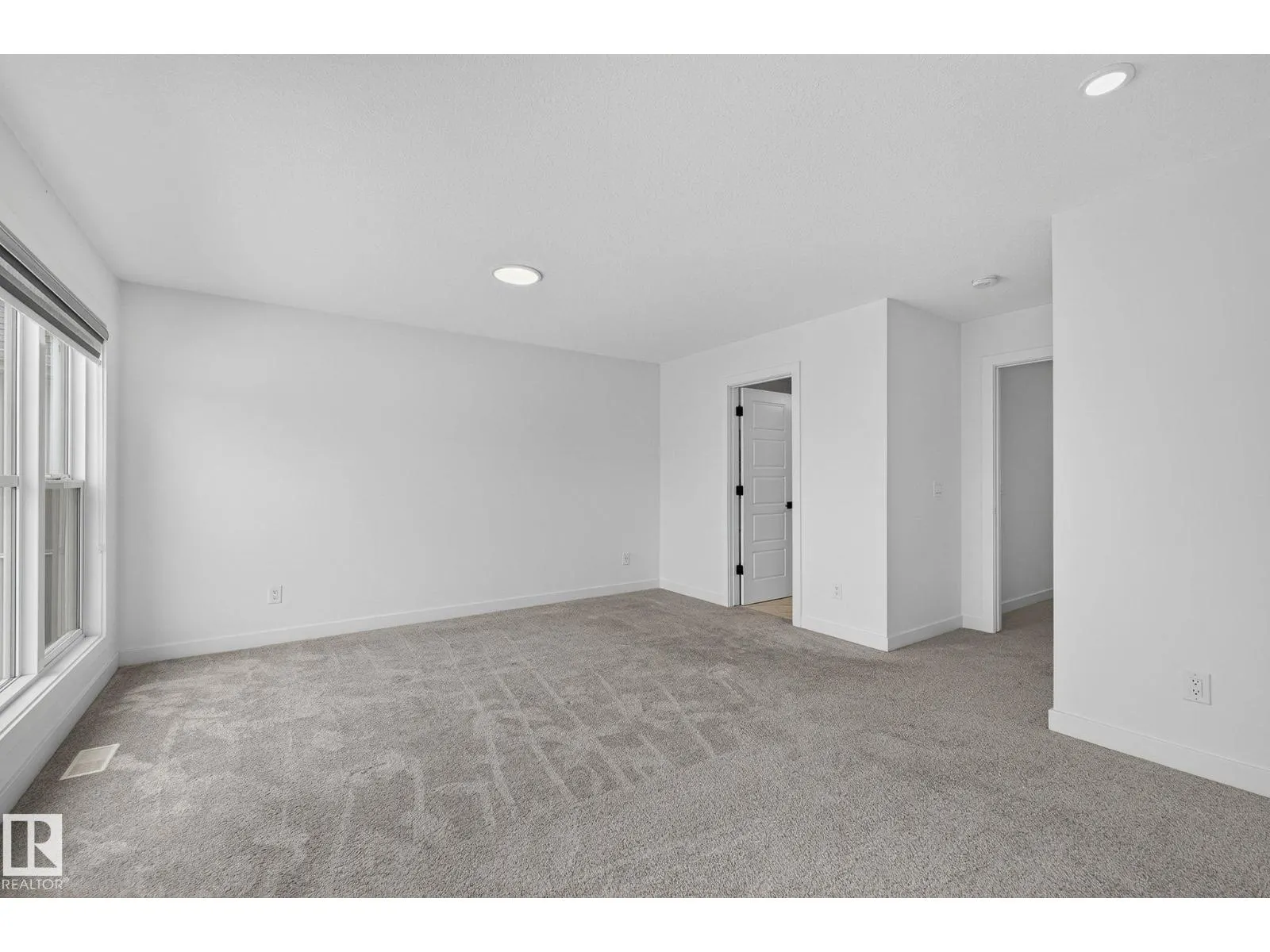 23027 96 AV NW
