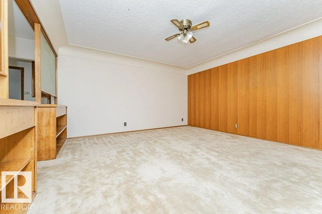 10509 77 ST NW