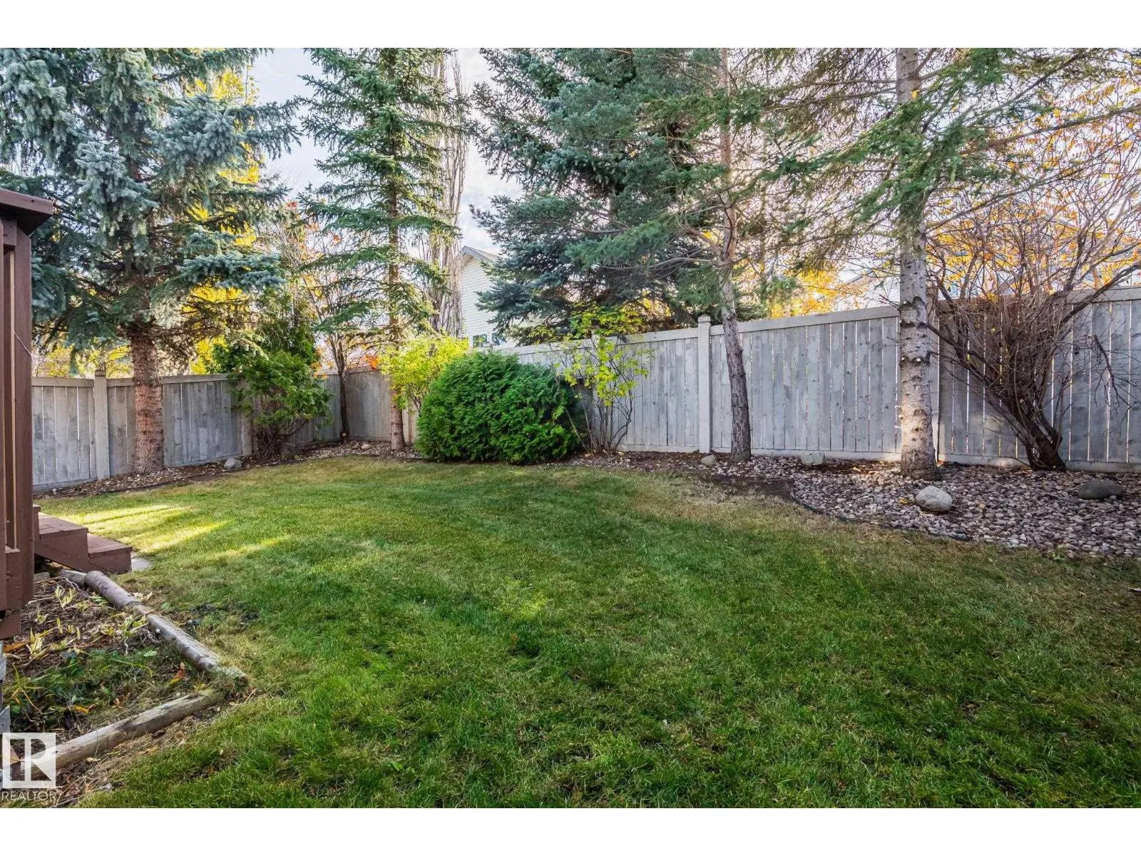 11727 13 AV NW