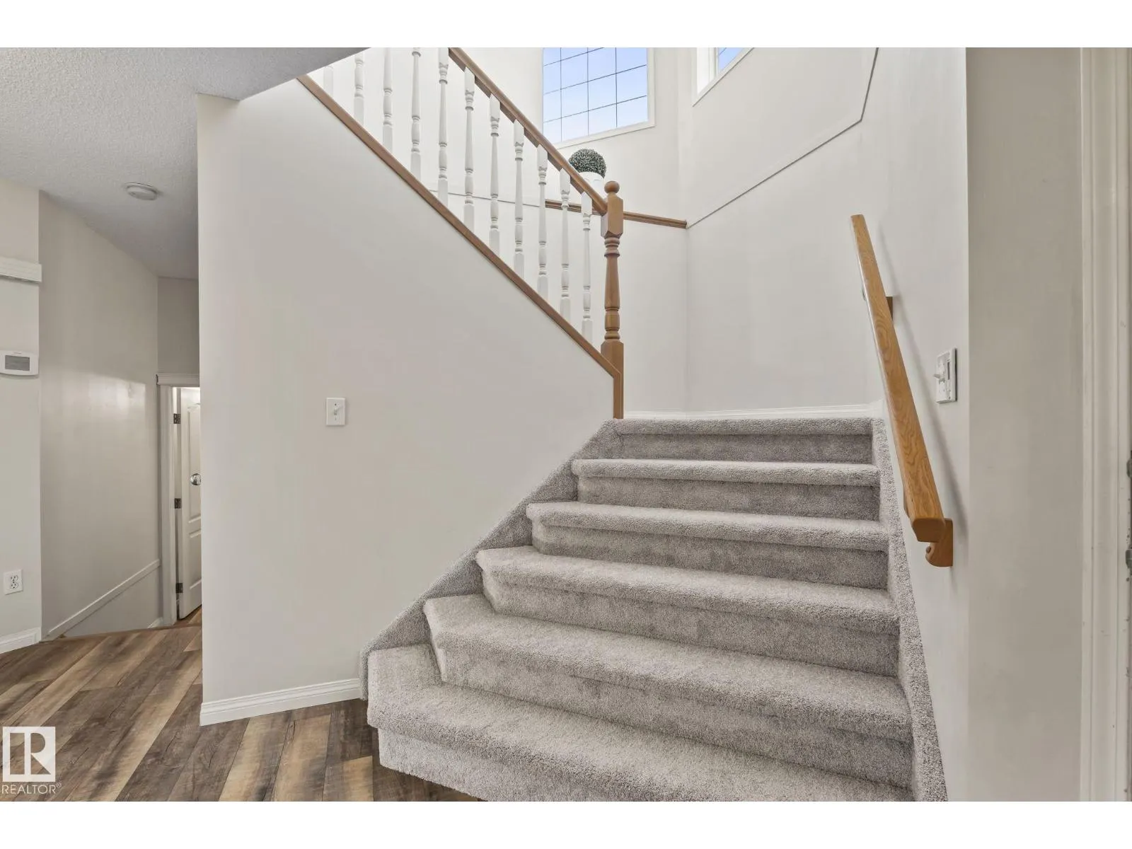 11727 13 AV NW