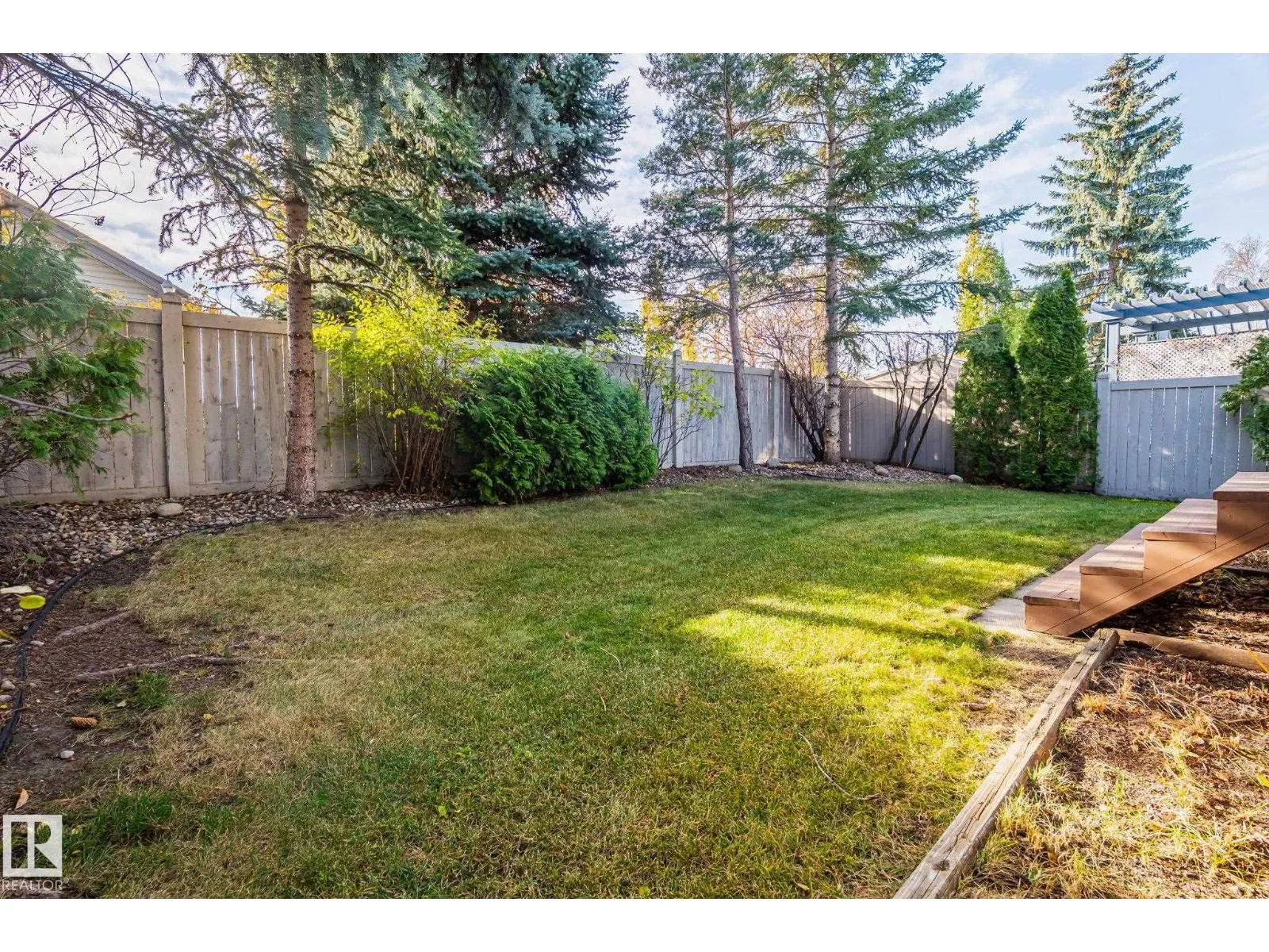 11727 13 AV NW