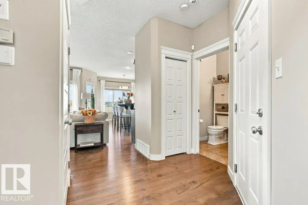 18 Currant CR