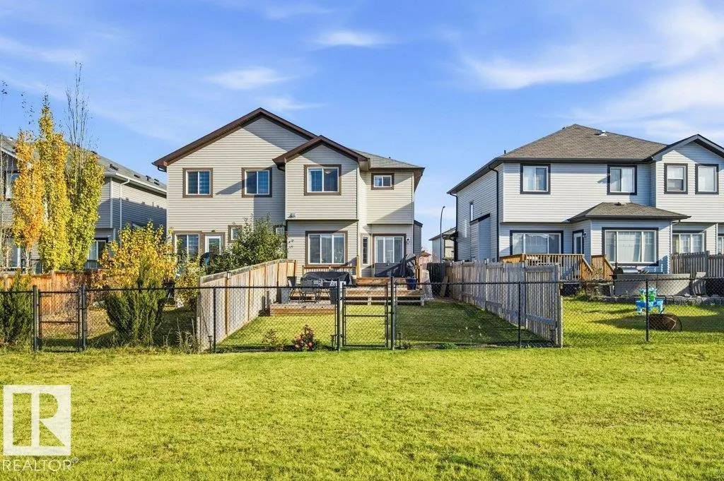 18 Currant CR