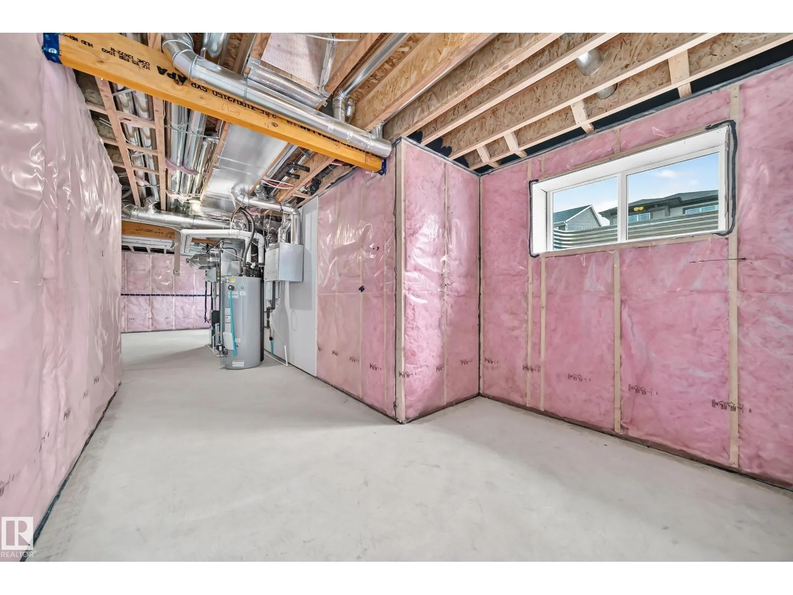 20512 15 AV NW