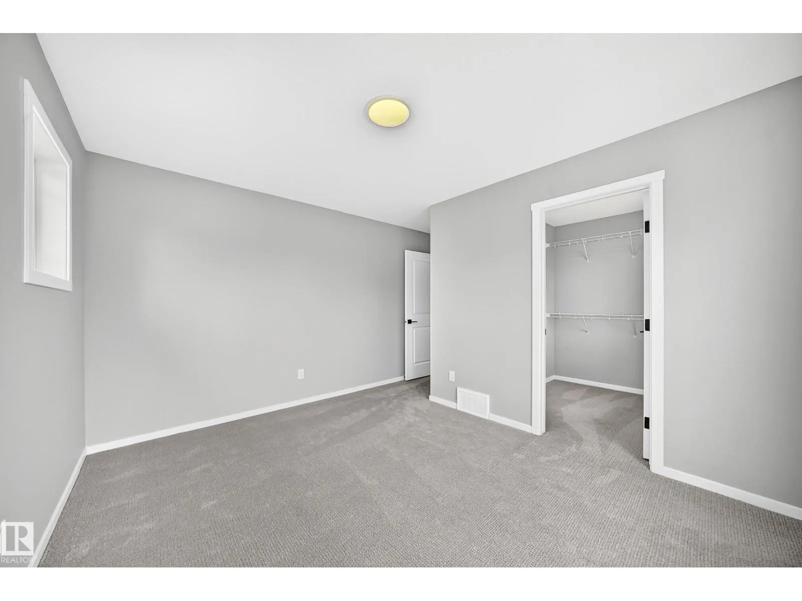 20512 15 AV NW