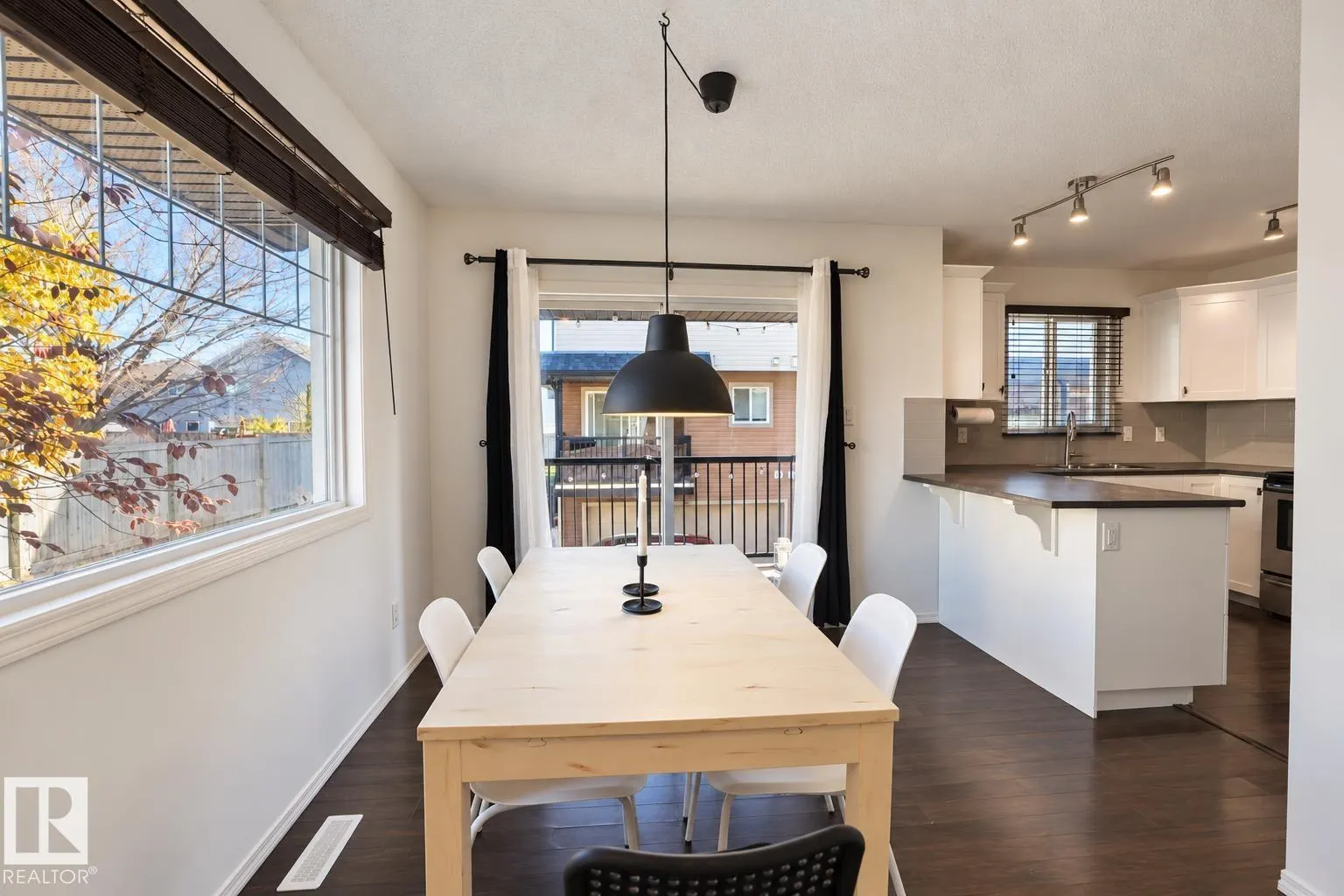 #40 8716 179 AV NW NW