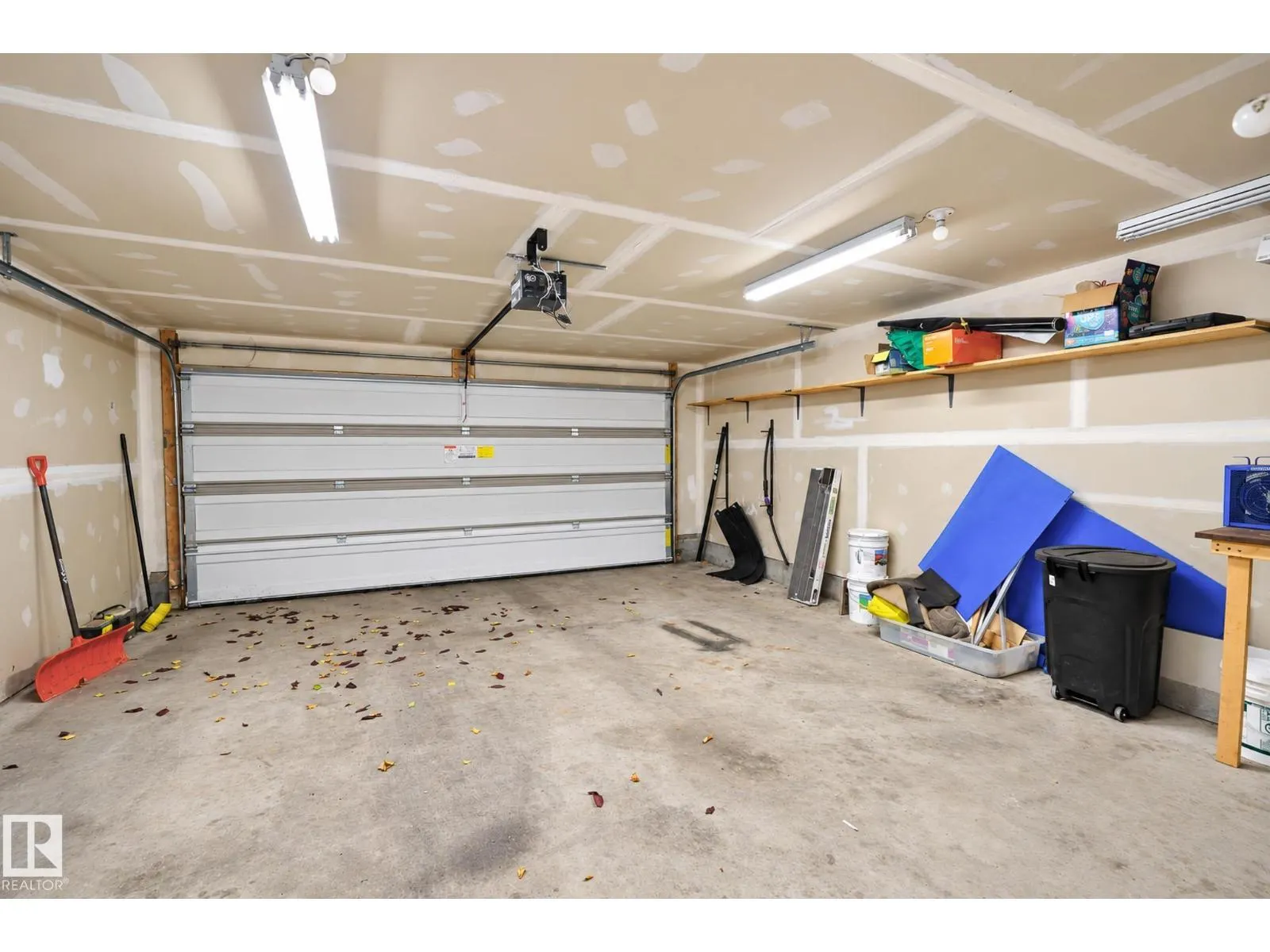 #40 8716 179 AV NW NW