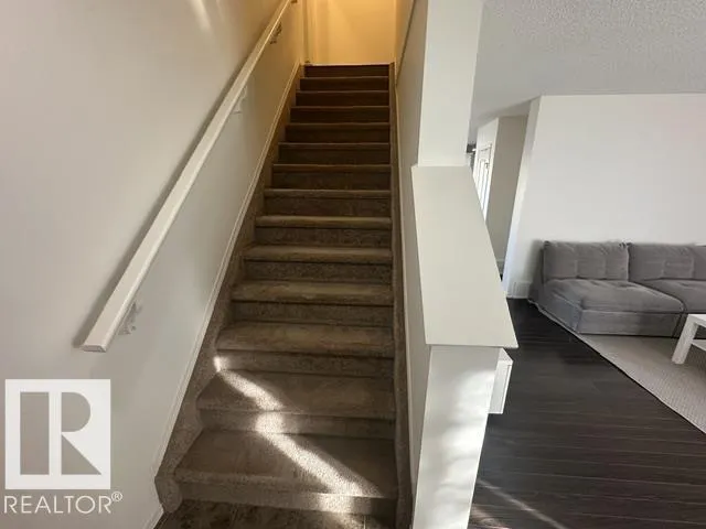 #40 8716 179 AV NW NW