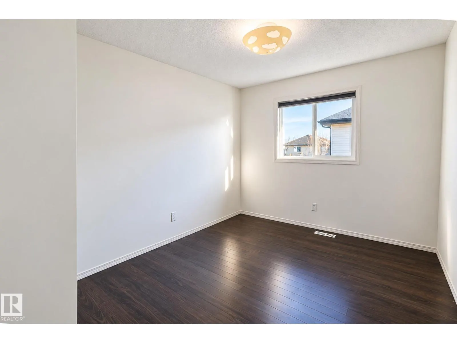 #40 8716 179 AV NW NW
