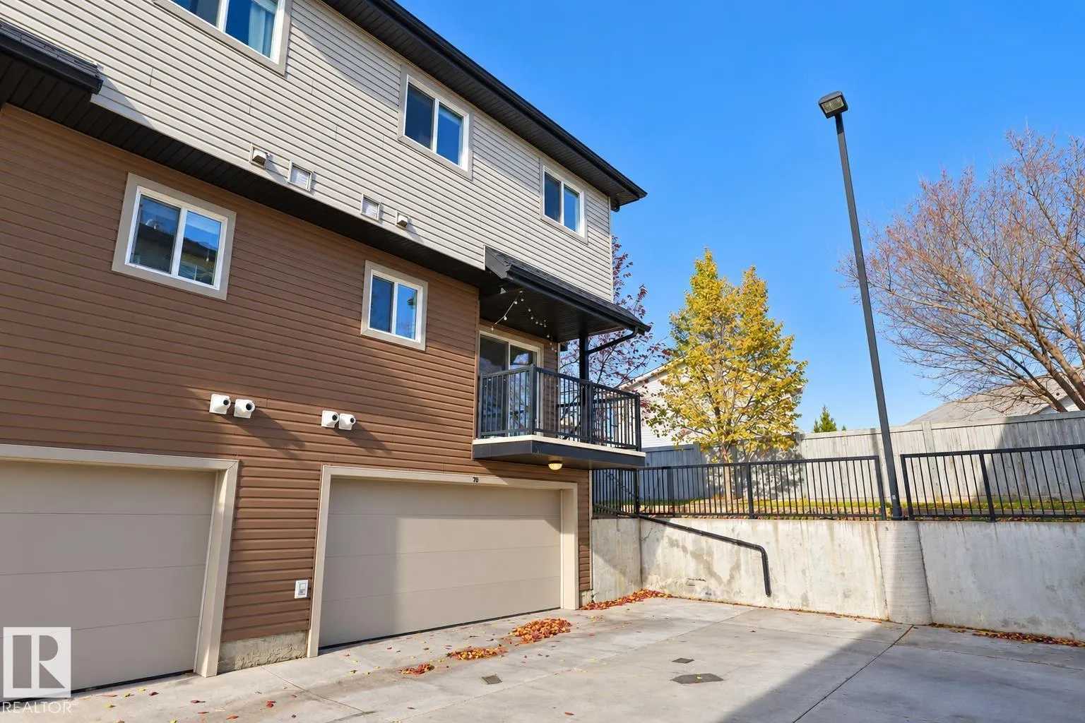 #40 8716 179 AV NW NW