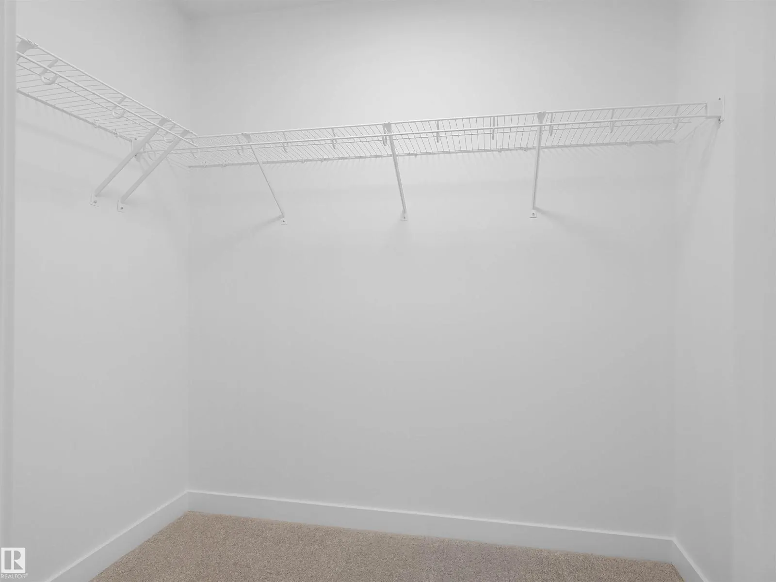 20727 40 AV NW
