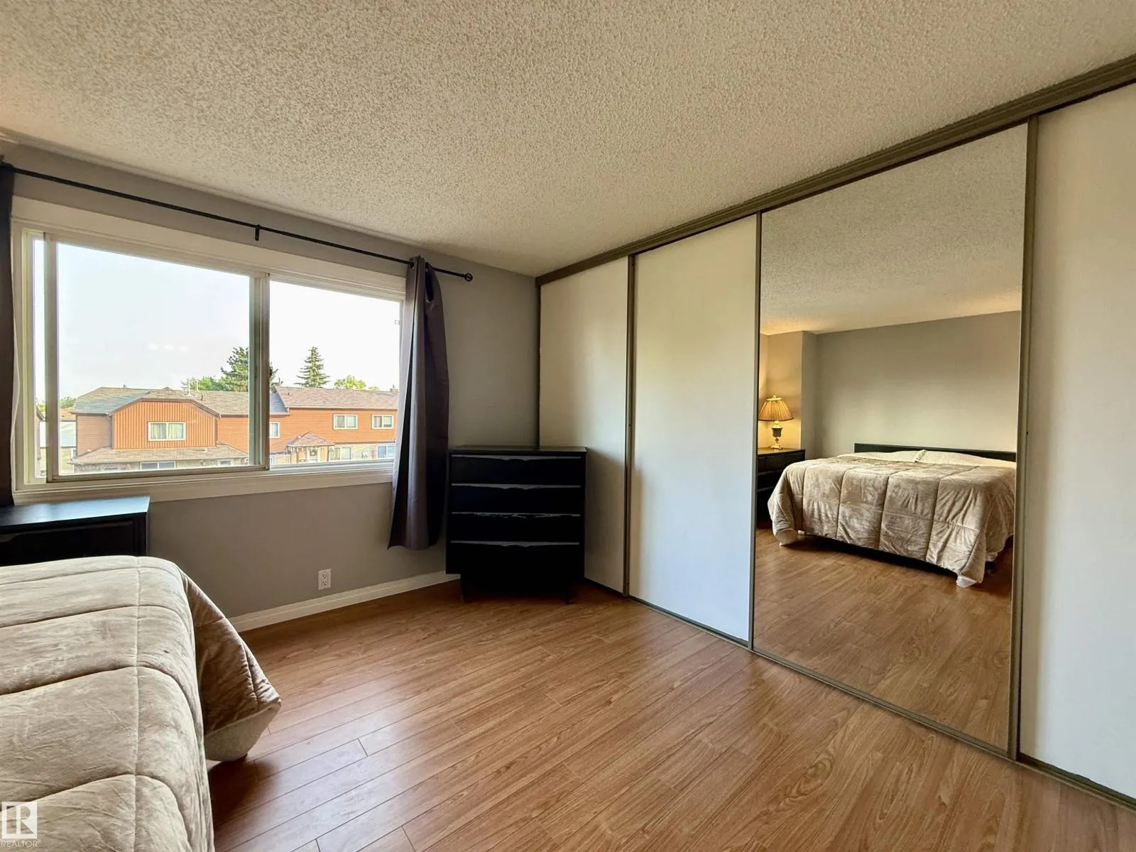 5107 146 AV NW