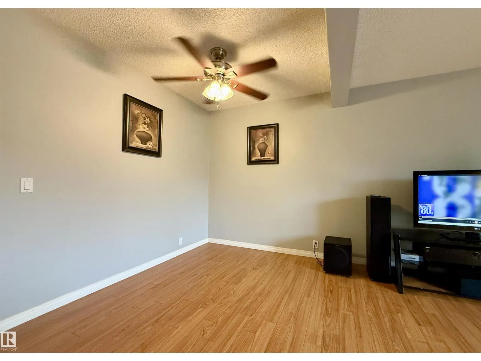5107 146 AV NW