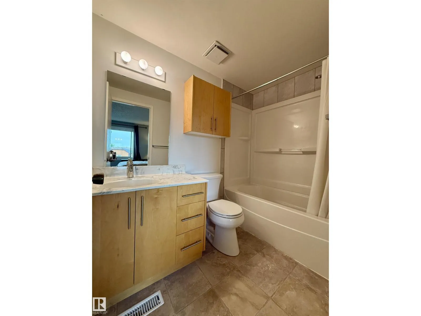 5107 146 AV NW