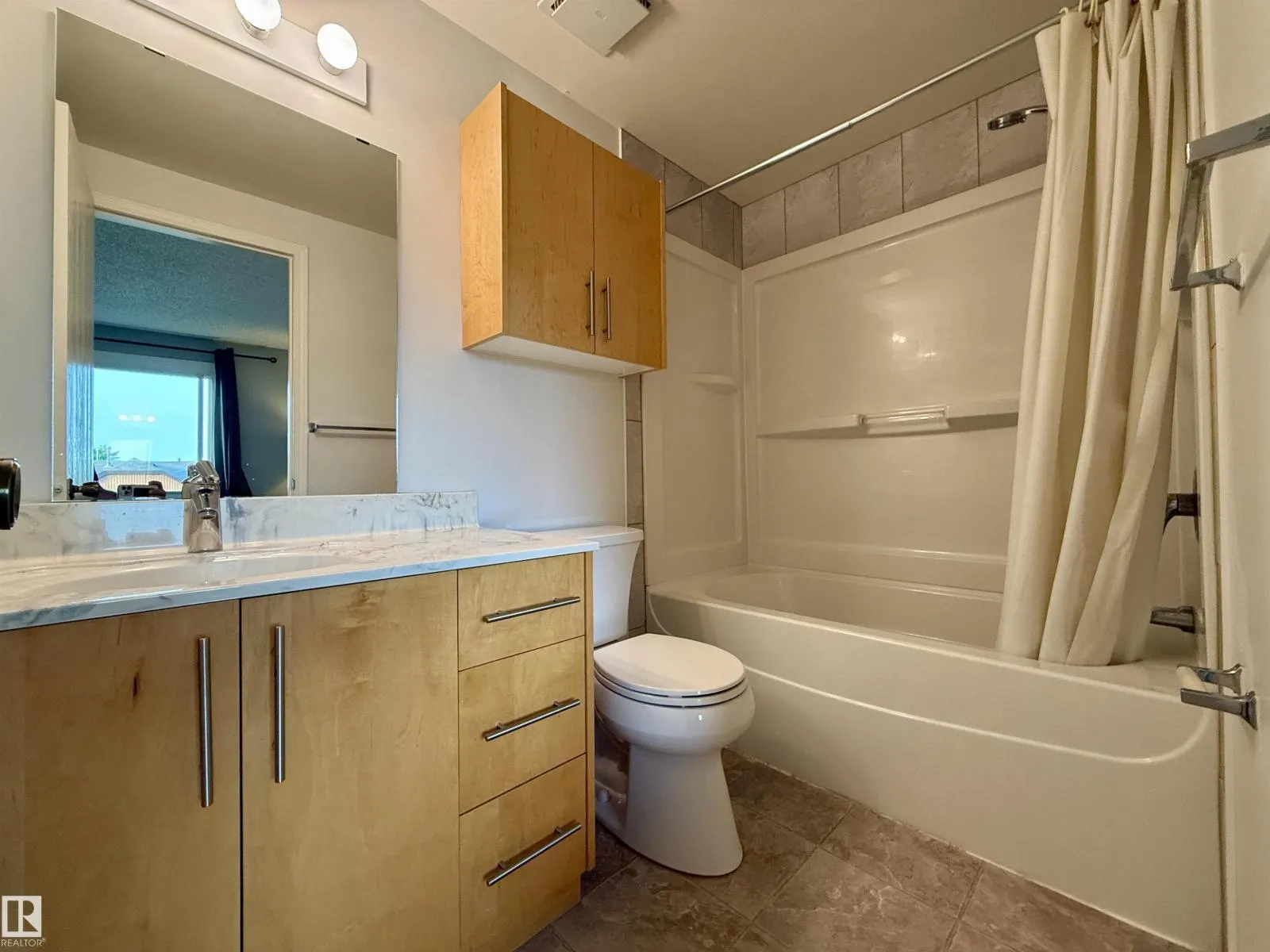 5107 146 AV NW