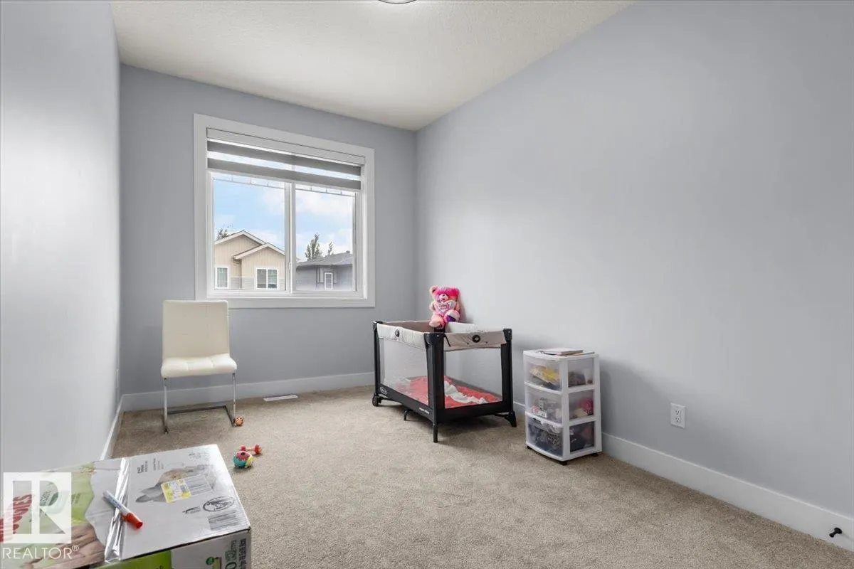 6903 169 AV NW