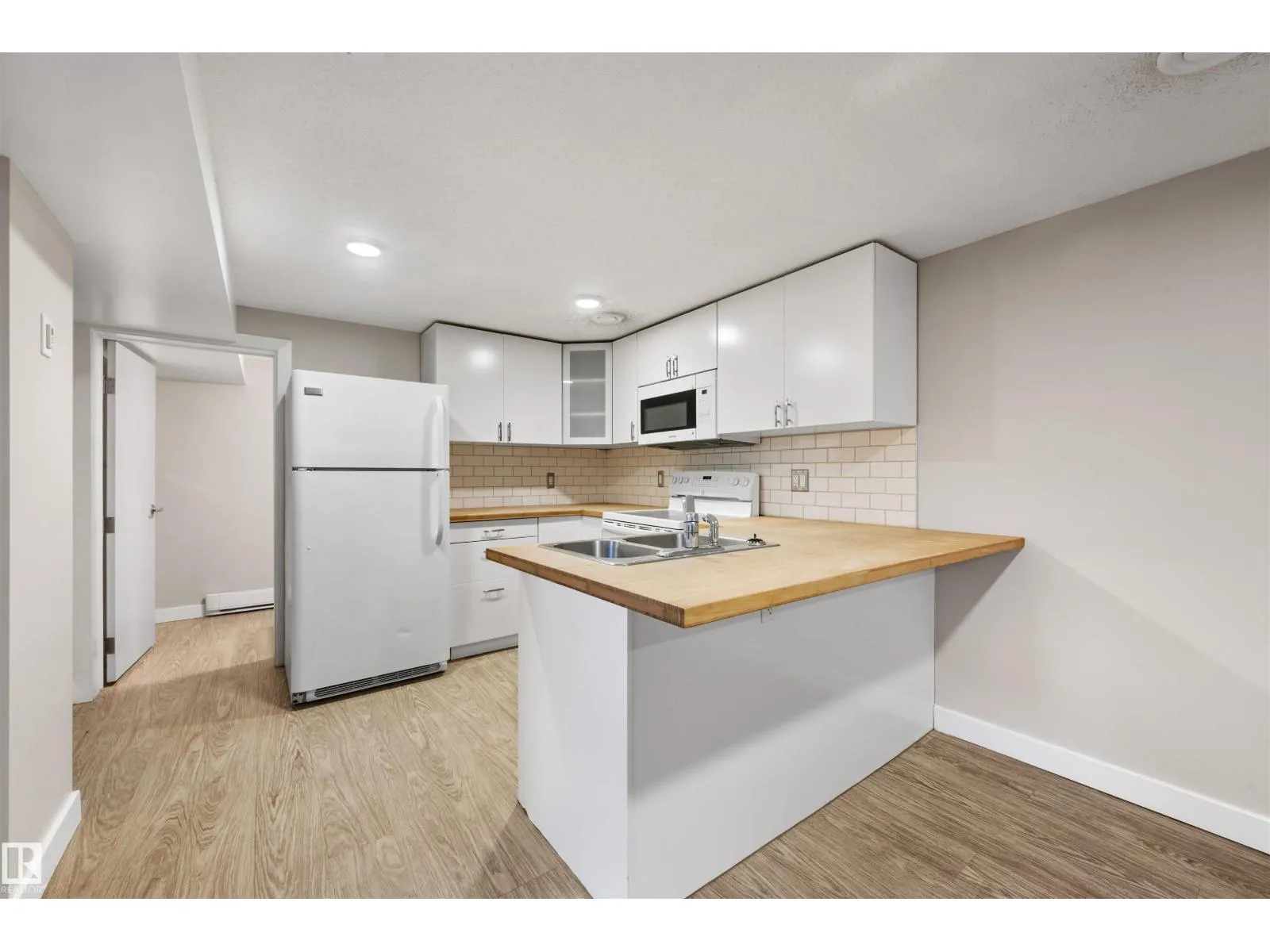 10969 139 ST NW