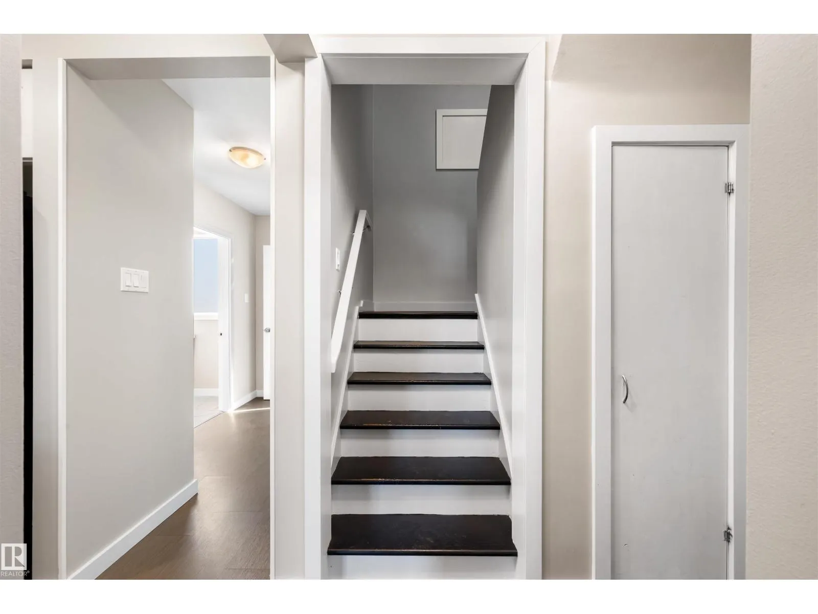 10969 139 ST NW