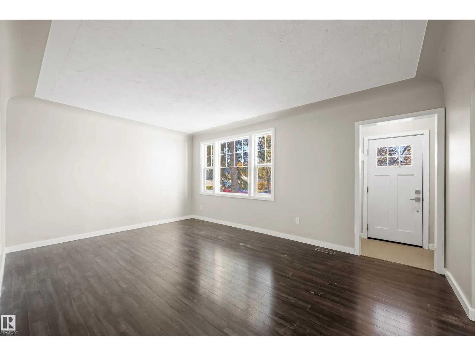 10969 139 ST NW