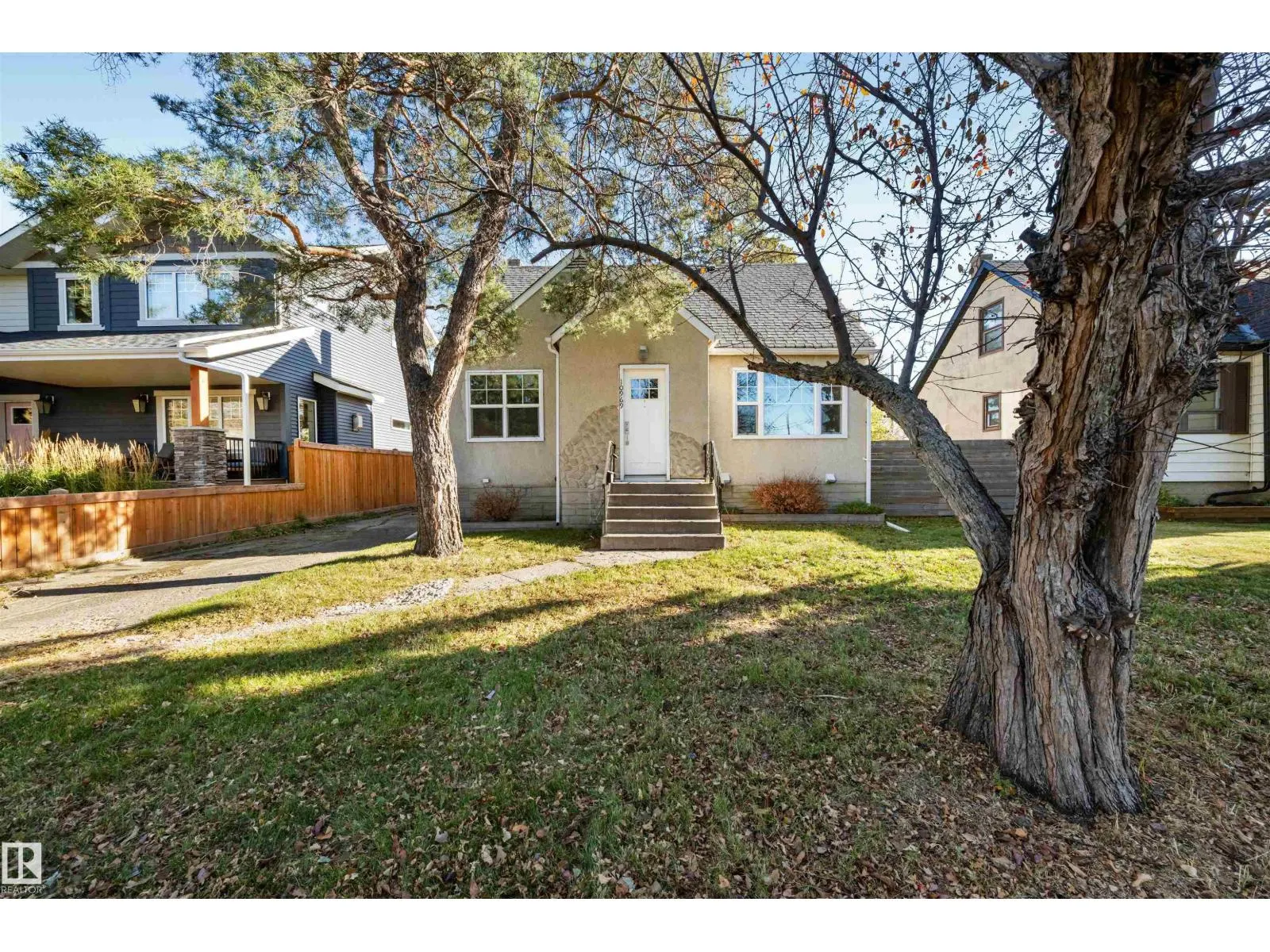 10969 139 ST NW