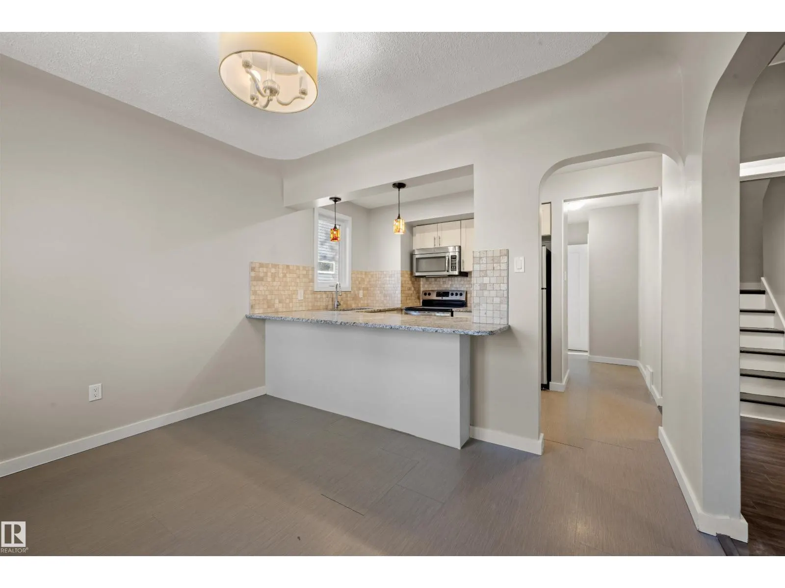 10969 139 ST NW