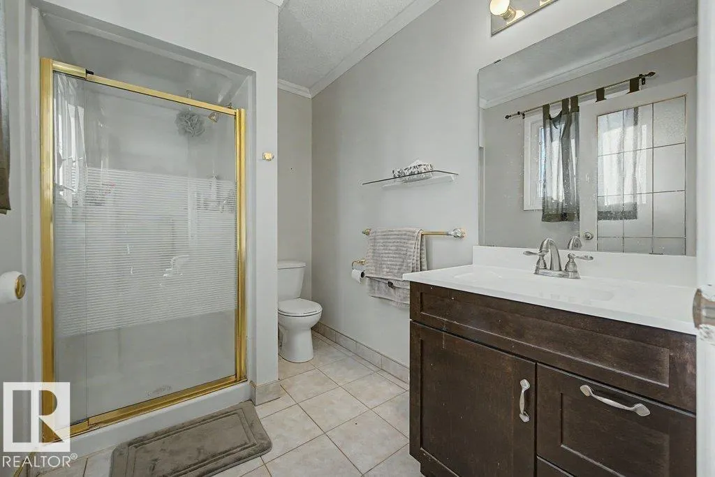#70 56019 RGE ROAD 230