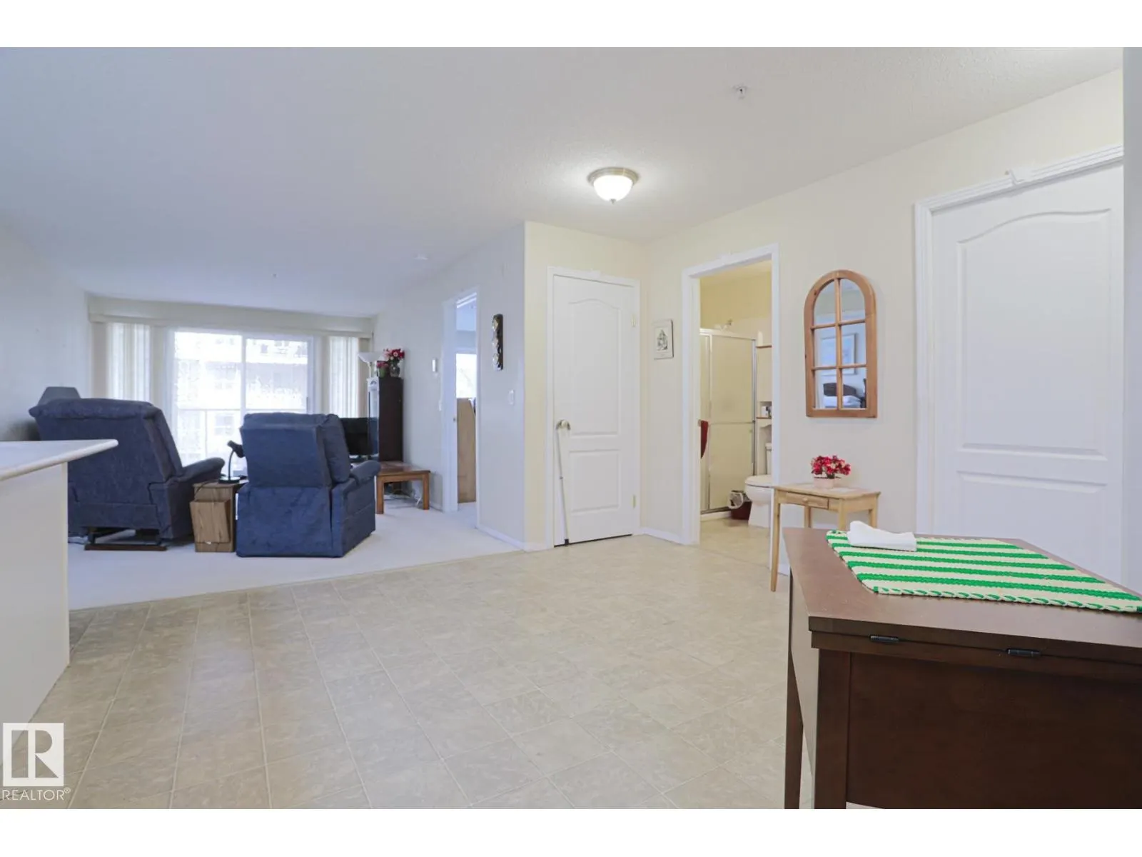 #212 6623 172 ST NW NW