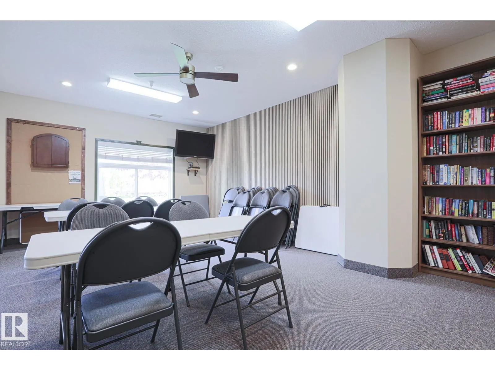 #212 6623 172 ST NW NW