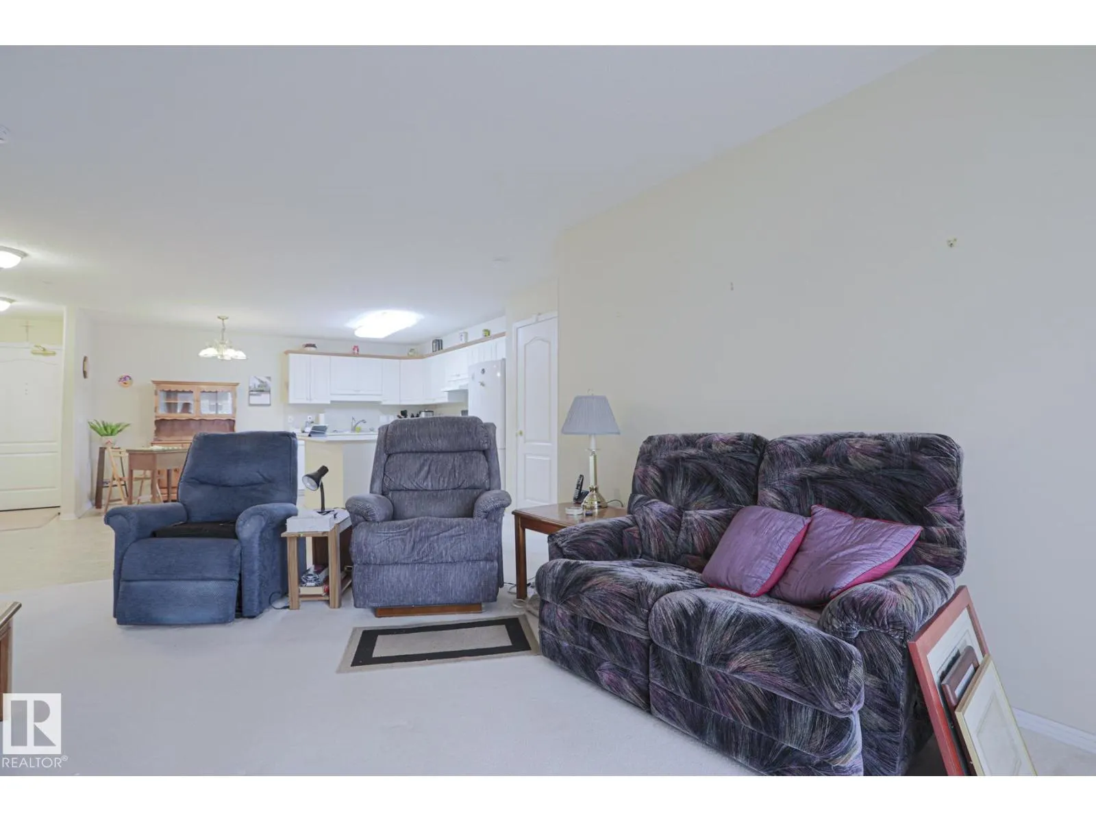 #212 6623 172 ST NW NW