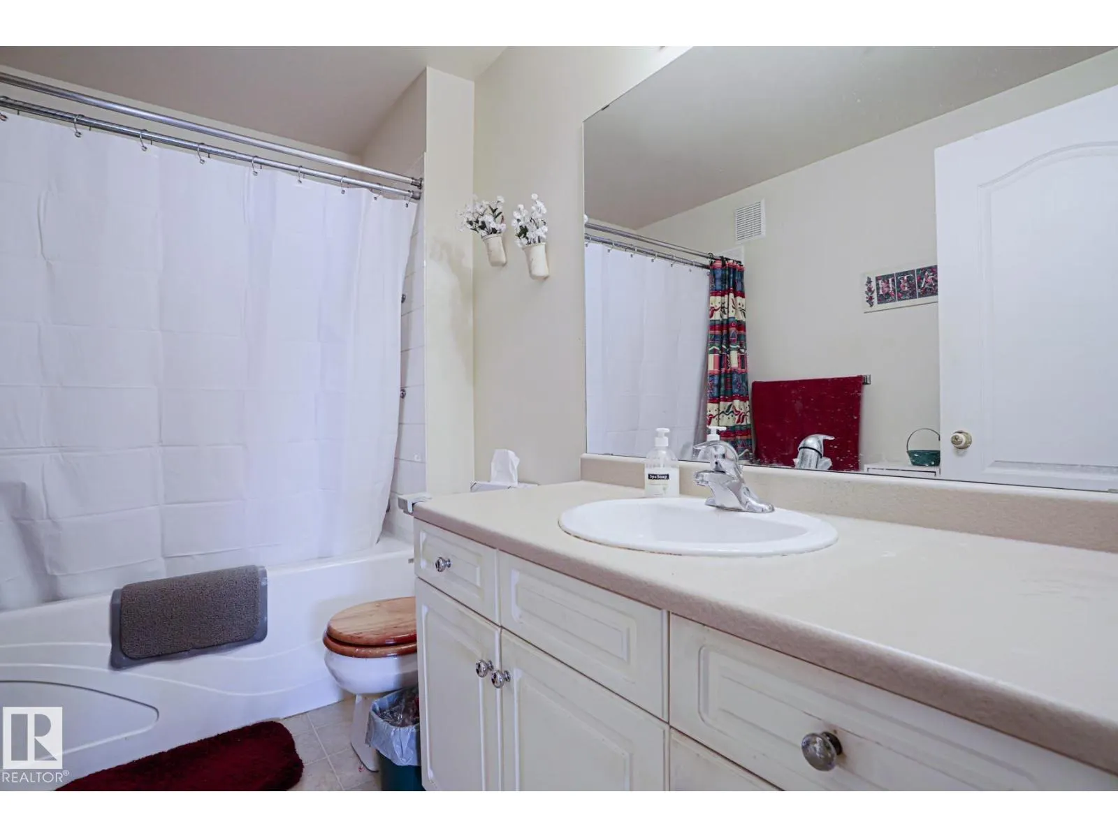 #212 6623 172 ST NW NW