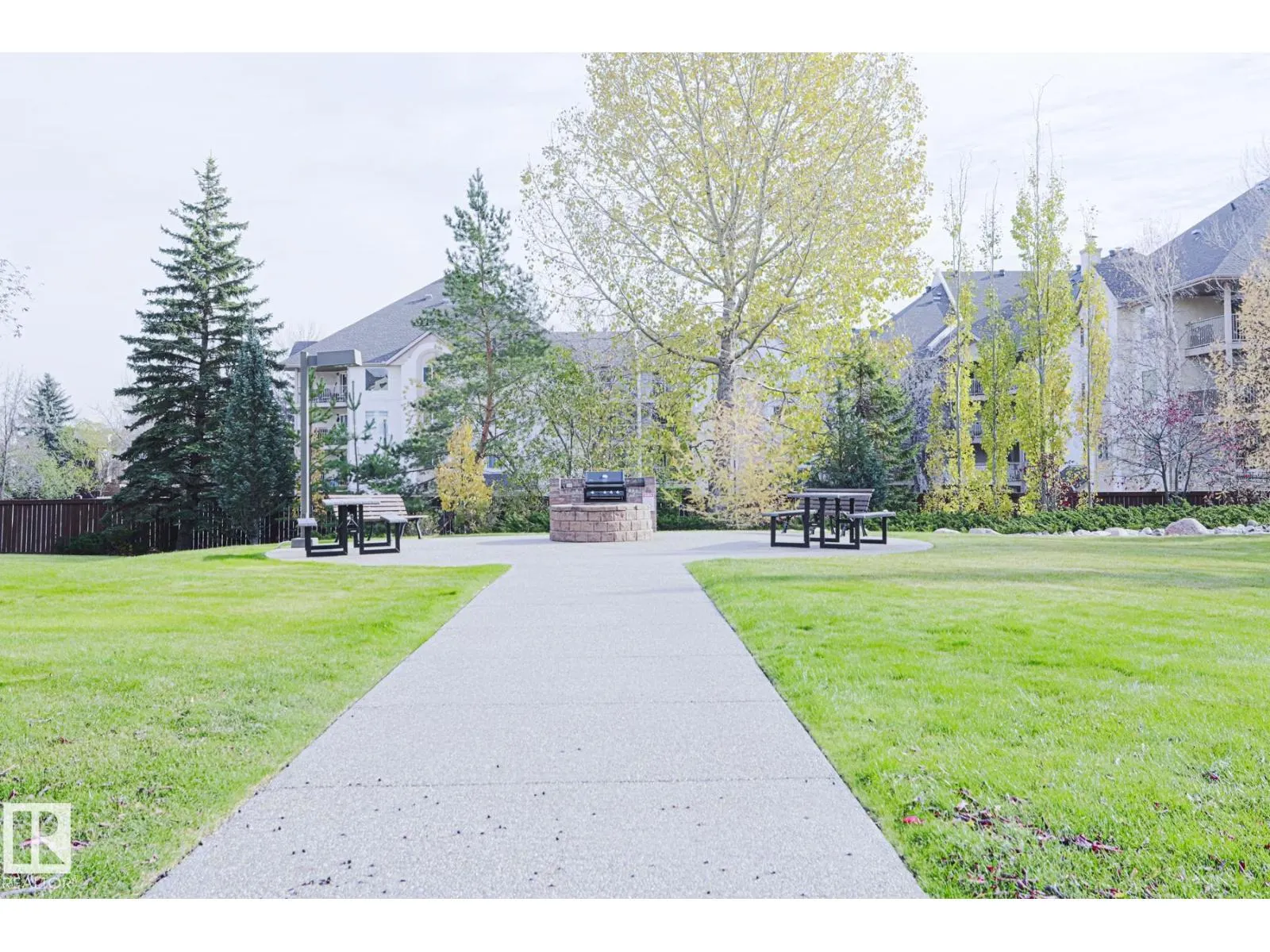 #212 6623 172 ST NW NW