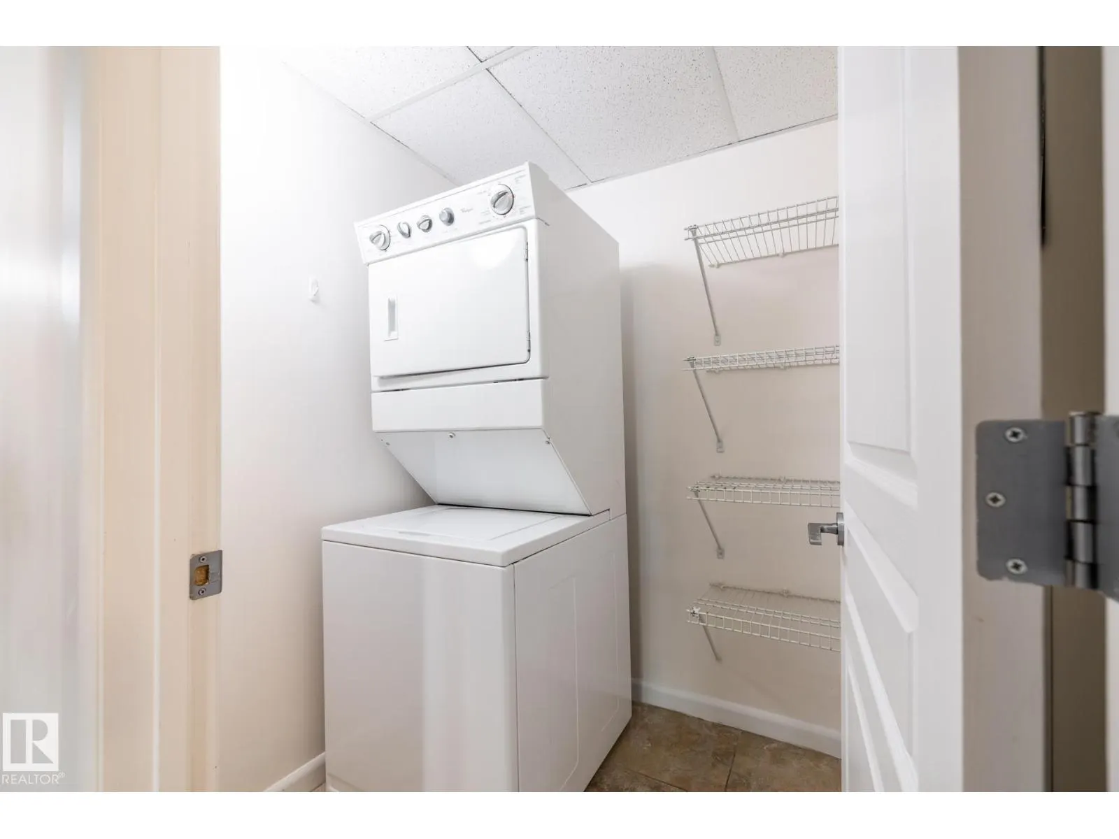 #207 400 PALISADES WY