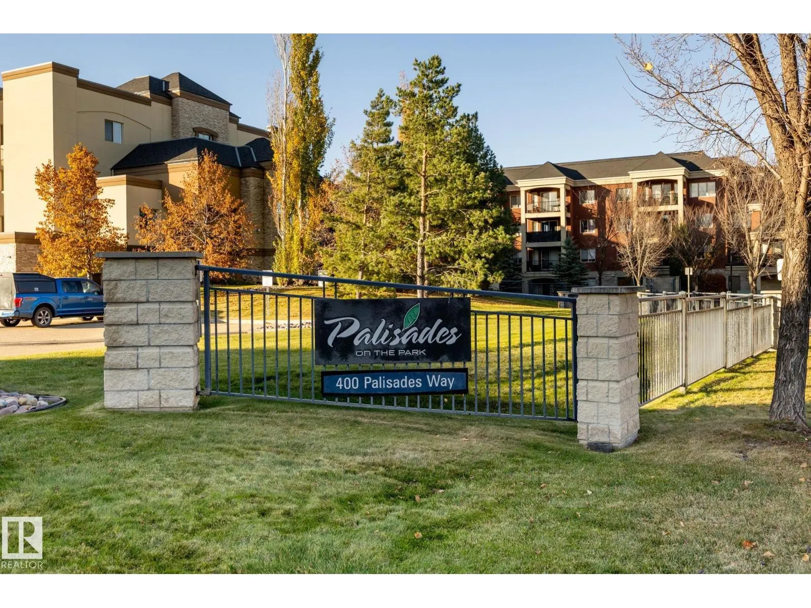#207 400 PALISADES WY