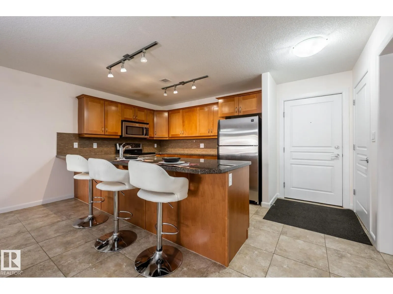 #207 400 PALISADES WY