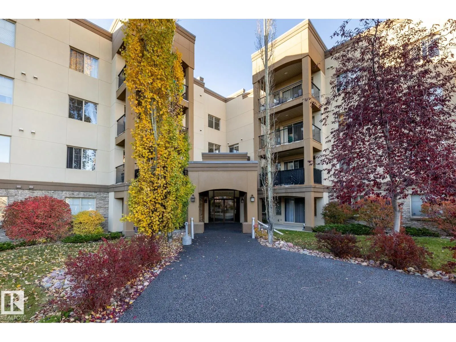 #207 400 PALISADES WY