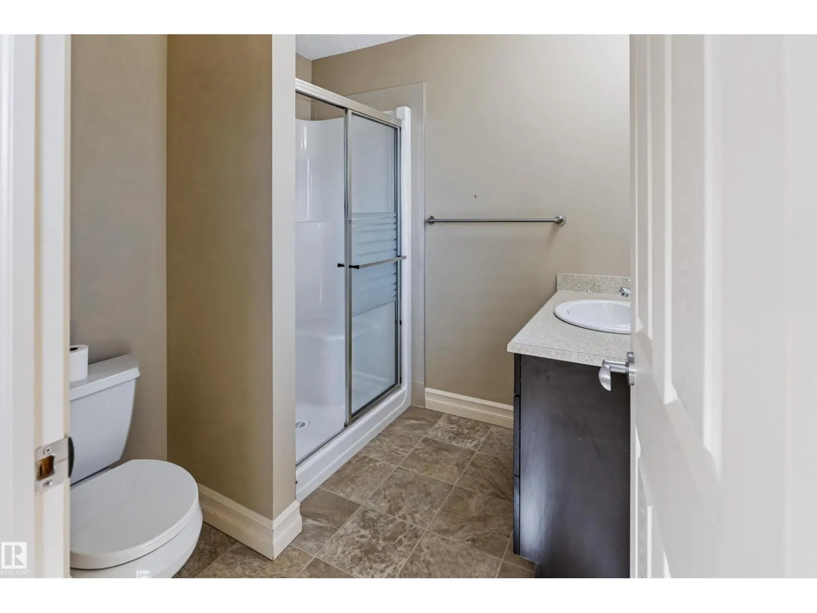 5319 3 AV SW