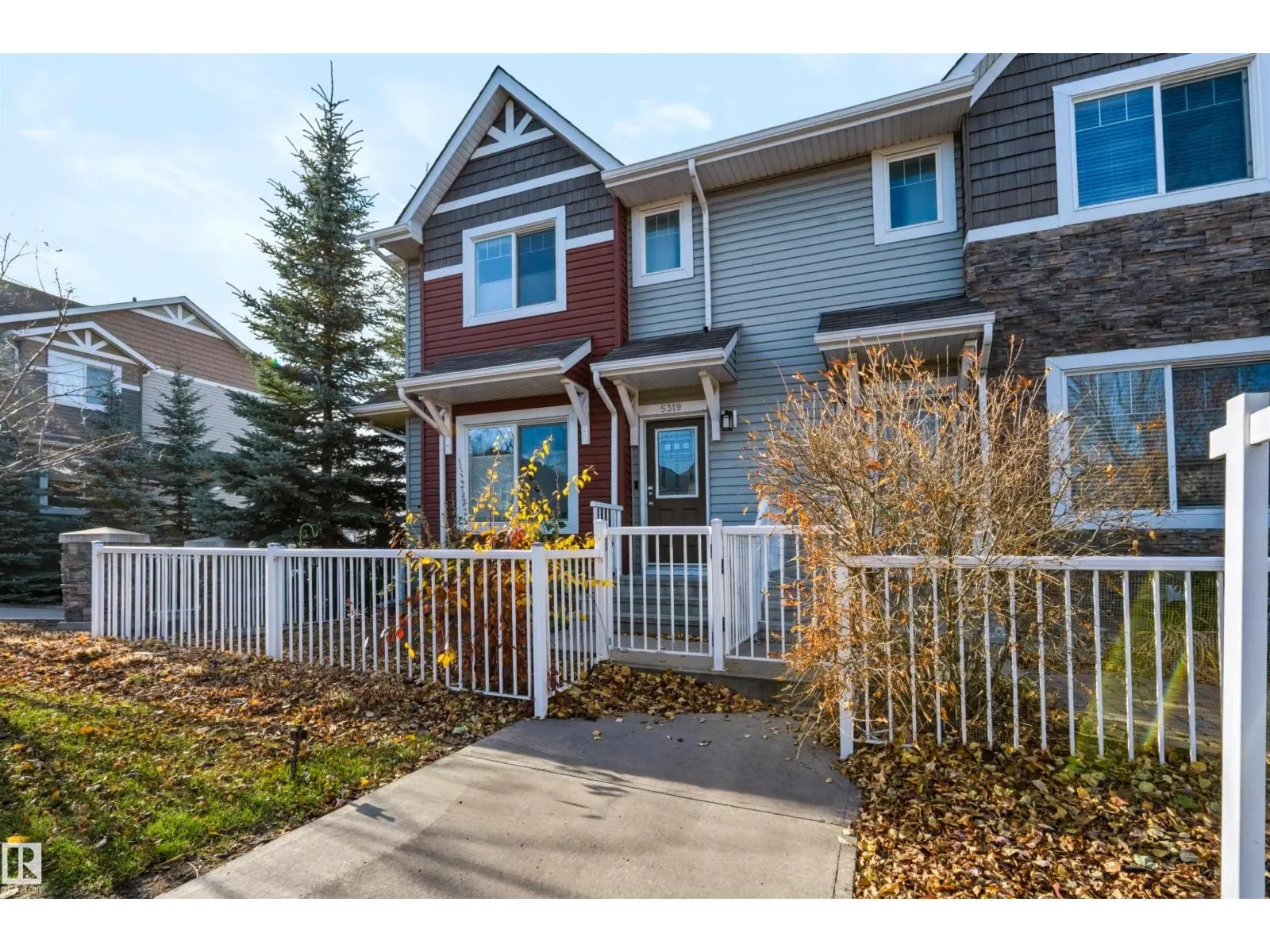 5319 3 AV SW