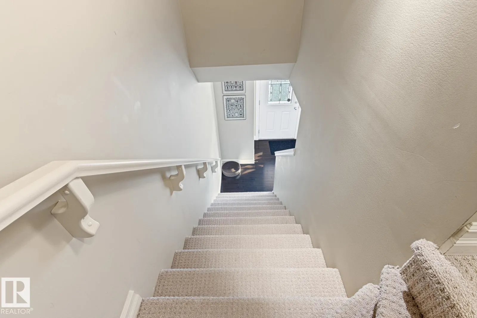 5319 3 AV SW