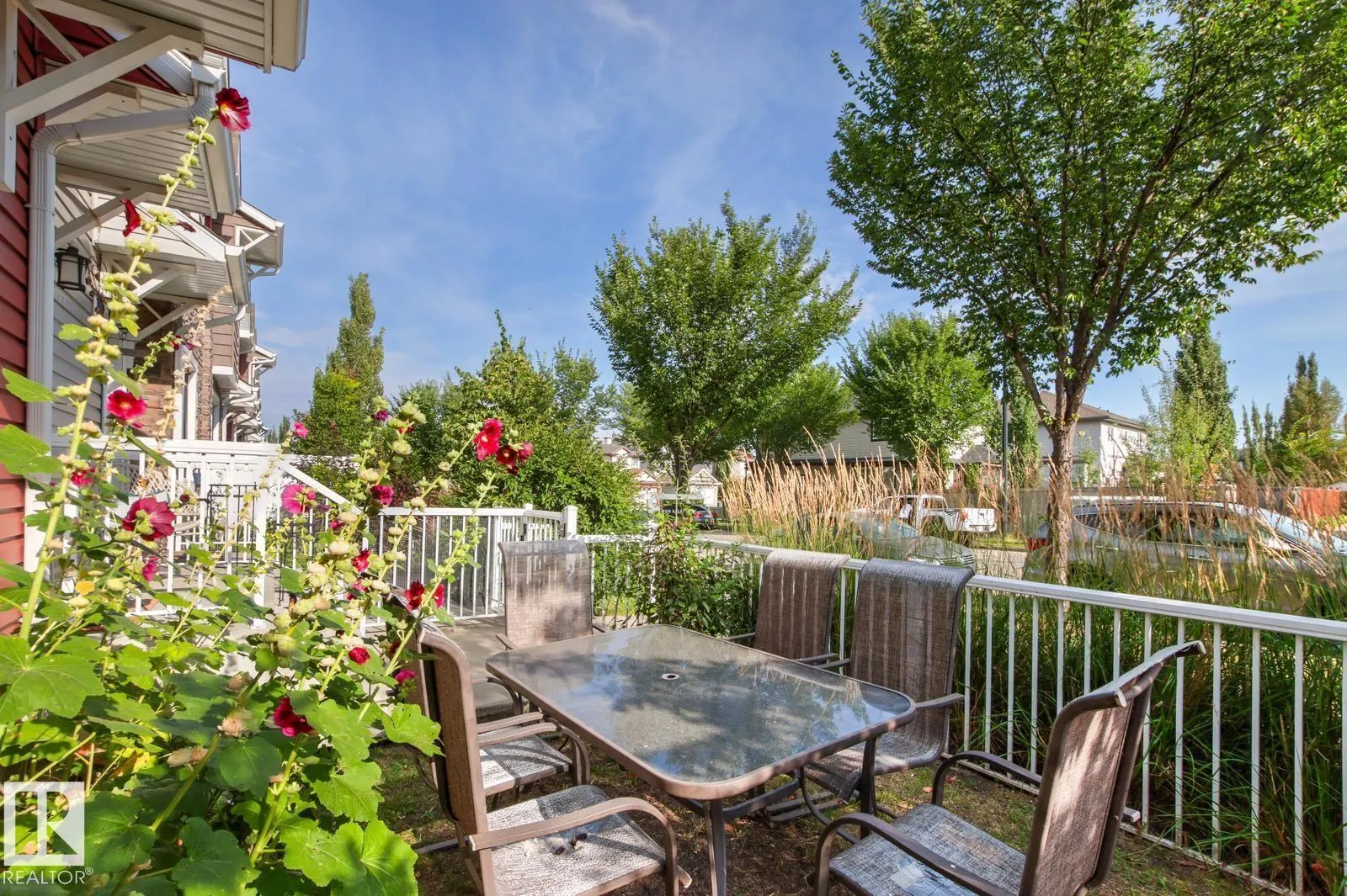 5319 3 AV SW