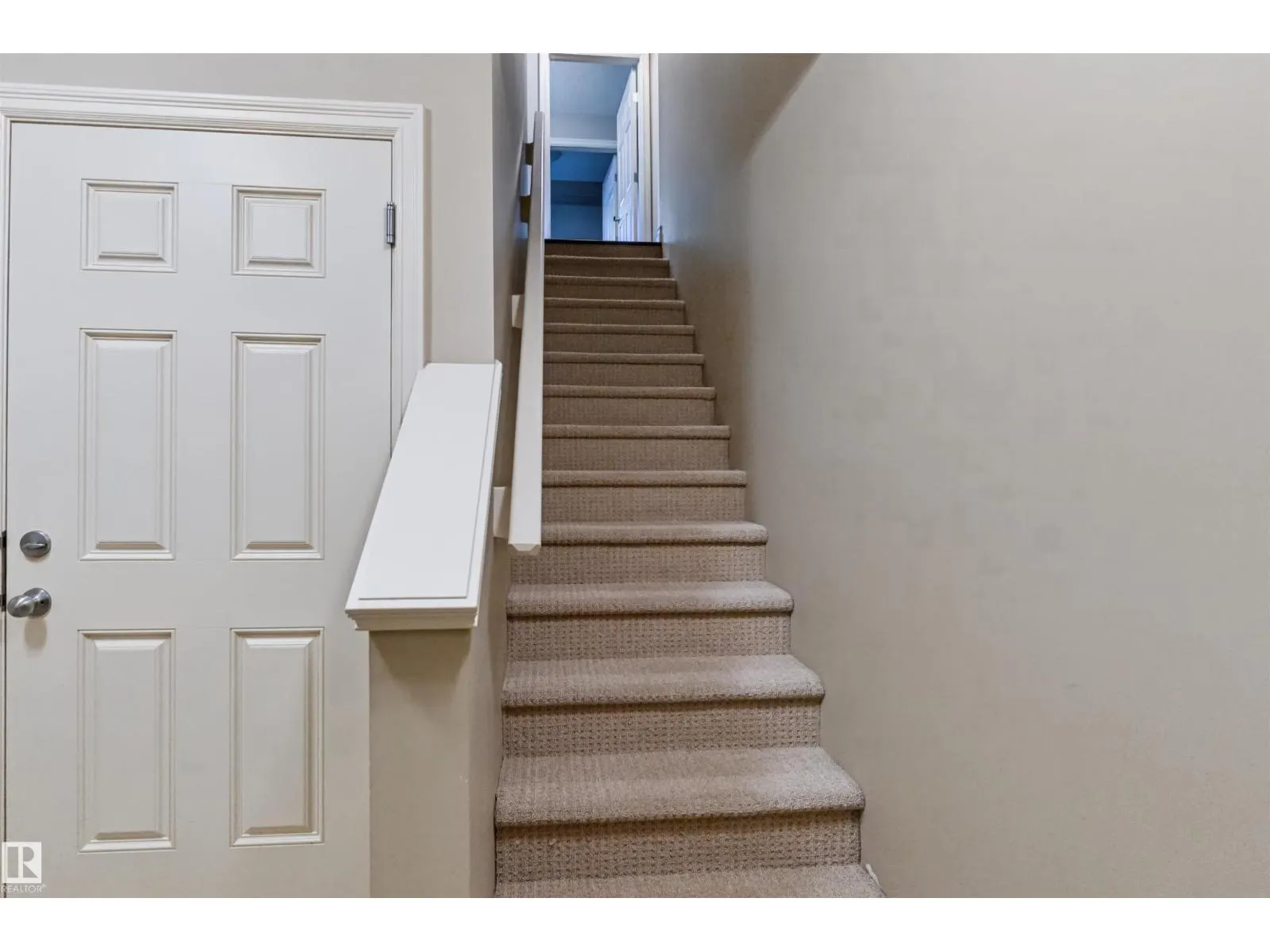 5319 3 AV SW
